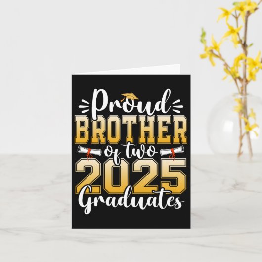 Trotse broer van twee afgestudeerden van 2025 kaart (Gele Bloem)