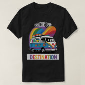 Trotse camper – Rainbow RV Pride T-shirt (Design voorkant)