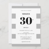 Trotse dame in de regendag 30e verjaardag kaart (Achterkant)