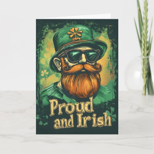 Trotse en Ierse grappige Leprechaun St. Patrick's  Feestdagen Kaart (Voorkant)
