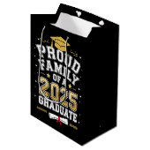Trotse Familie Van Een Afgestudeerde In 2025 Diplo Medium Cadeauzakje (Voorkant Gekanteld)