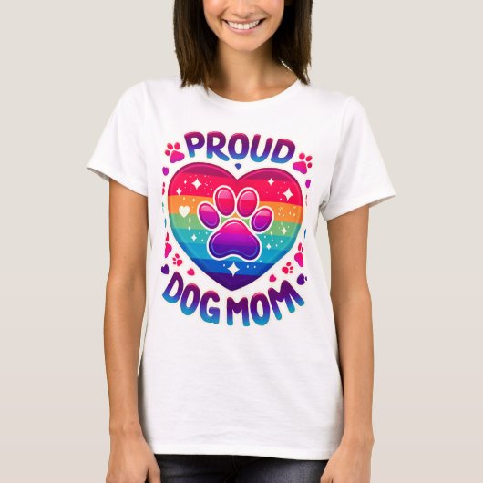 Trotse hond moeder regenboog hart ontwerp t-shirt (Voorkant)