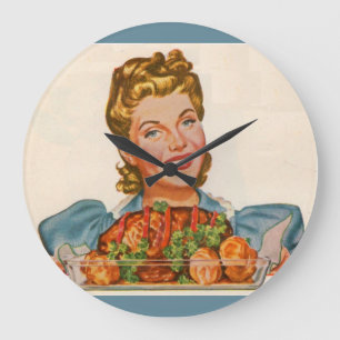 trotse huisvrouw bij het diner grote klok
