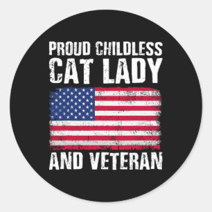 Trotse kinderloze kat dame en veteraan grappige ve ronde sticker