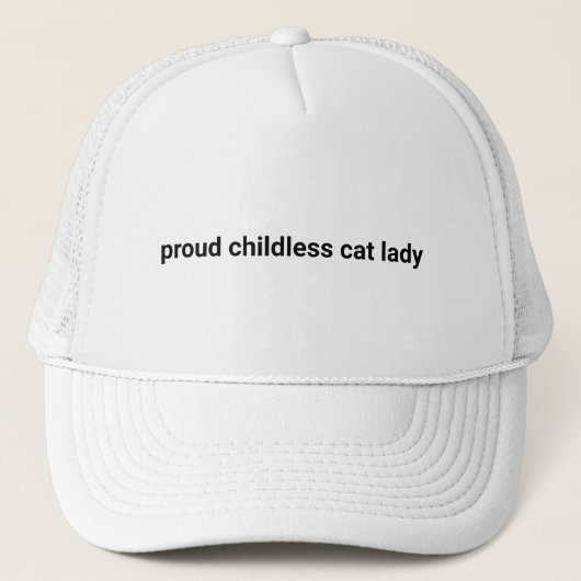 Trotse kinderloze kat dame minimalist grappig wit trucker pet (Voorkant)