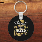 Trotse Lil Brother CL van 2025 Afstuderen Senior G Sleutelhanger (Voorkant)