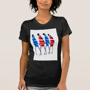 Trotse Maasai Morans: Striding Tall in blauw en ro T-shirt