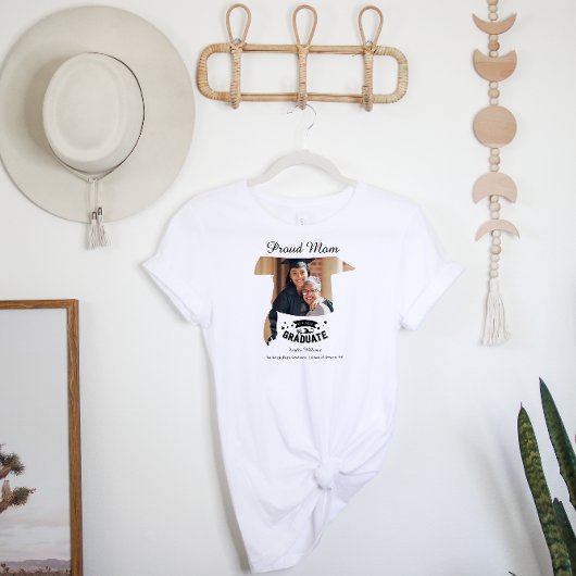 Trotse moeder van de afgestudeerde | Afstudeerfoto T-shirt