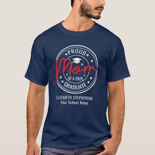 Trotse moeder van de afstuderen familie matching t-shirt (Voorkant)