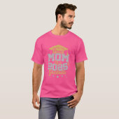 Trotse moeder van een 2025 Afstuderen Class 25 Sen T-shirt (Voorkant volledig)