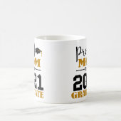 Trotse moeder van een afgestudeerde in 2021 koffiemok (Center)