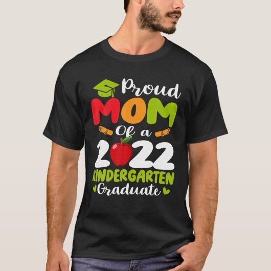 Trotse Moeder Van Een Afgestudeerde Kleuter Van 20 T-shirt (Voorkant)