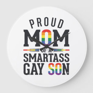 Trotse moeder van een brutale homoseksuele zoon vi grote klok