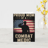 Trotse moeder van een Combat Medic Veterans Day Mo Kaart (Gele Bloem)