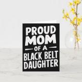 Trotse moeder van een zwarte band dochter 12 kaart (Gele Bloem)