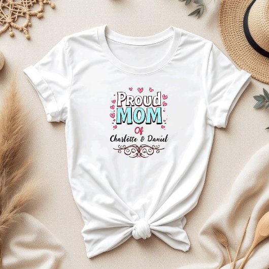 Trotse moeder van Jouw naam | sentimentele moeder T-shirt