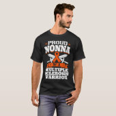 Trotse nonna van een Multiple Sclerosis Warrior MS T-shirt (Voorkant volledig)