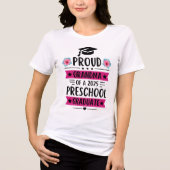 Trotse oma klas van 2025 kleuterschool Afstuderen Tri-Blend Shirt (Voorkant)