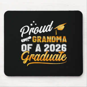 Trotse oma van een afgestudeerde senior van de kla muismat