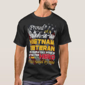 Trotse Vader In Recht Vietnam Veteraan Opgevoed do T-shirt (Voorkant)