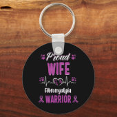 Trotse vrouw Fibromyalgie Warrior Awareness Ribbon Sleutelhanger (Voorkant)