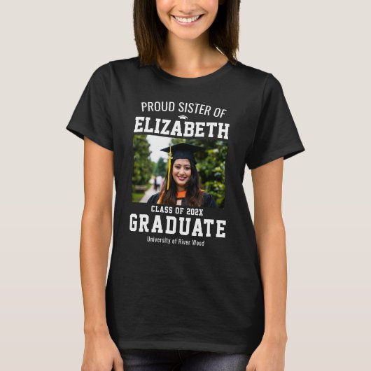 Trotse Zus Afgestudeerde Naam Maatwerk T-shirt (Voorkant)
