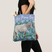 Trotting off to practice horse Tote Bag (Dichtbij)