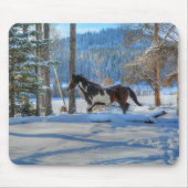 Trotting Pinto Paint Stallion & Winter Snows Muismat (Voorkant)