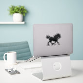 Trotting zwart paard met ster & sok zwart schoonhe sticker (Laptop op bureau)