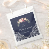 Trouw Charm Blush Roze Bloemen Kant Navy Bedankzakje (Geknipt)