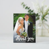 Trouw Dank Je | Witte Script Over Foto Briefkaart (Staand voorkant)