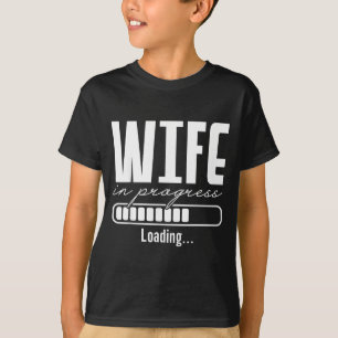 Trouw in uitvoering verloofd verlovingsaankondigin t-shirt