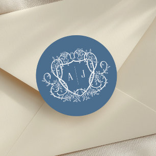 Trouw met Rambling Rose Steel Blue Monogram Crest Ronde Sticker