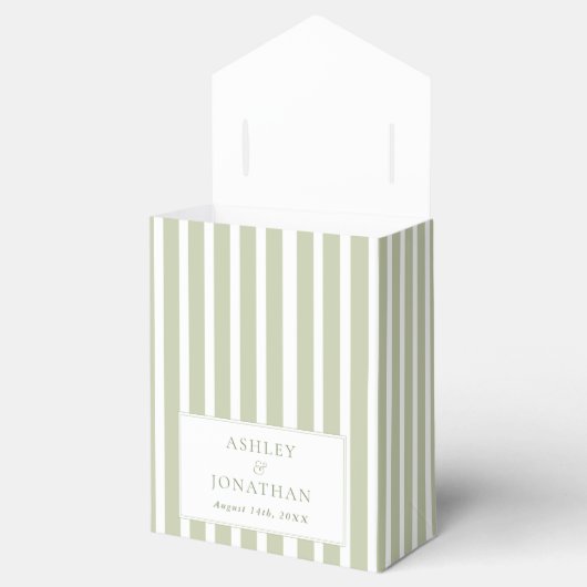 Trouw met saliegroene strepen bedankdoosjes (Geopend)