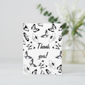 Trouw met zwarte en witte vlinders briefkaart (Staand voorkant)