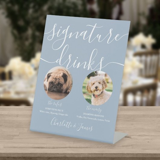 Trouw Pet Dog Signature Dranken in Stofblauw Reclamebord Met Voetstuk