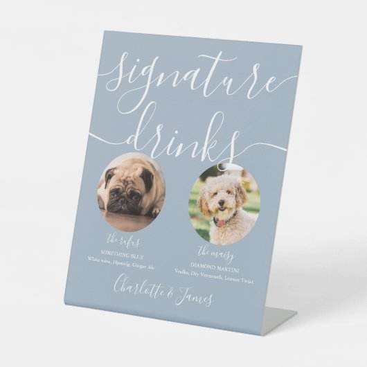 Trouw Pet Dog Signature Dranken in Stofblauw Reclamebord Met Voetstuk (Voorkant)