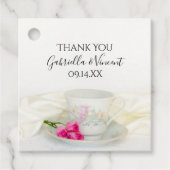 Trouw theekopje met roze rozen bedankjes labels (Voorkant)