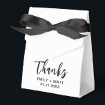 Trouwbedankjes Moderne Minimale Witte Favorieten D Bedankdoosjes<br><div class="desc">Trouwbedankjes voor de moderne minimalistische witte gunstboxen. Stijlvol personaliseren met uw aangepaste namen en datum.</div>