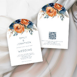 Trouwboog met marinebrandorange bloemen en QR-code Kaart