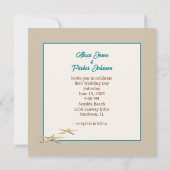 Trouwbrief op strand in het zand save the date (Achterkant)