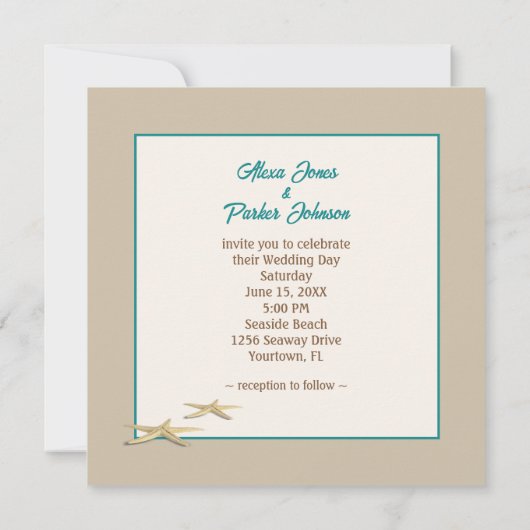 Trouwbriefomslag op het strand in het zand save the date (Achterkant)