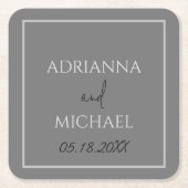 Trouwcadeau met dubbelgrijze naam en datum wit kartonnen onderzetters (Voorkant)