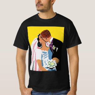 Trouwdag, bruid en bruidegom pasgetrouwd kussen t-shirt