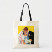Trouwdag, bruid en bruidegom pasgetrouwd kussen tote bag (Voorkant)