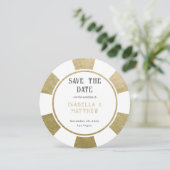 Trouwdag in het buitenland Gouden Poker Chip Save The Date (Staand voorkant)