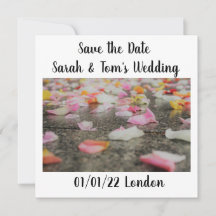 trouwdag save the date rozenblaadjes