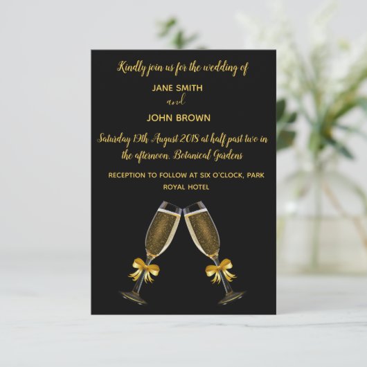 Trouwen champagneglazen zwart en goud kaart (Staand voorkant)