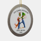 Trouwen Getrouwd Paar Jubileum Pinguïn Zilver Keramisch Ornament (Rechts)