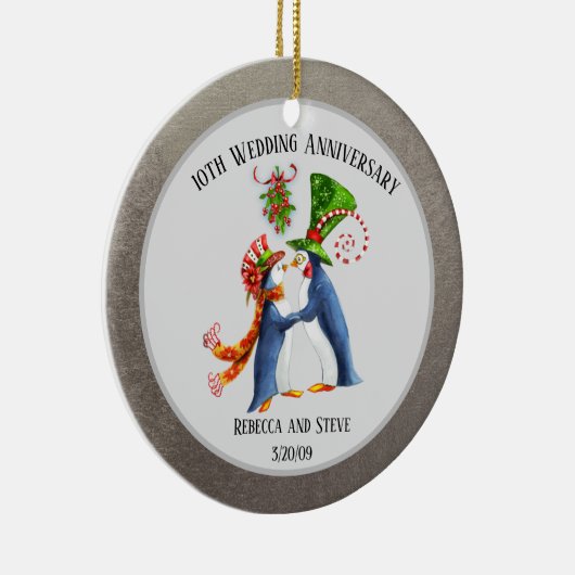 Trouwen Getrouwd Paar Jubileum Pinguïn Zilver Keramisch Ornament (Rechts)